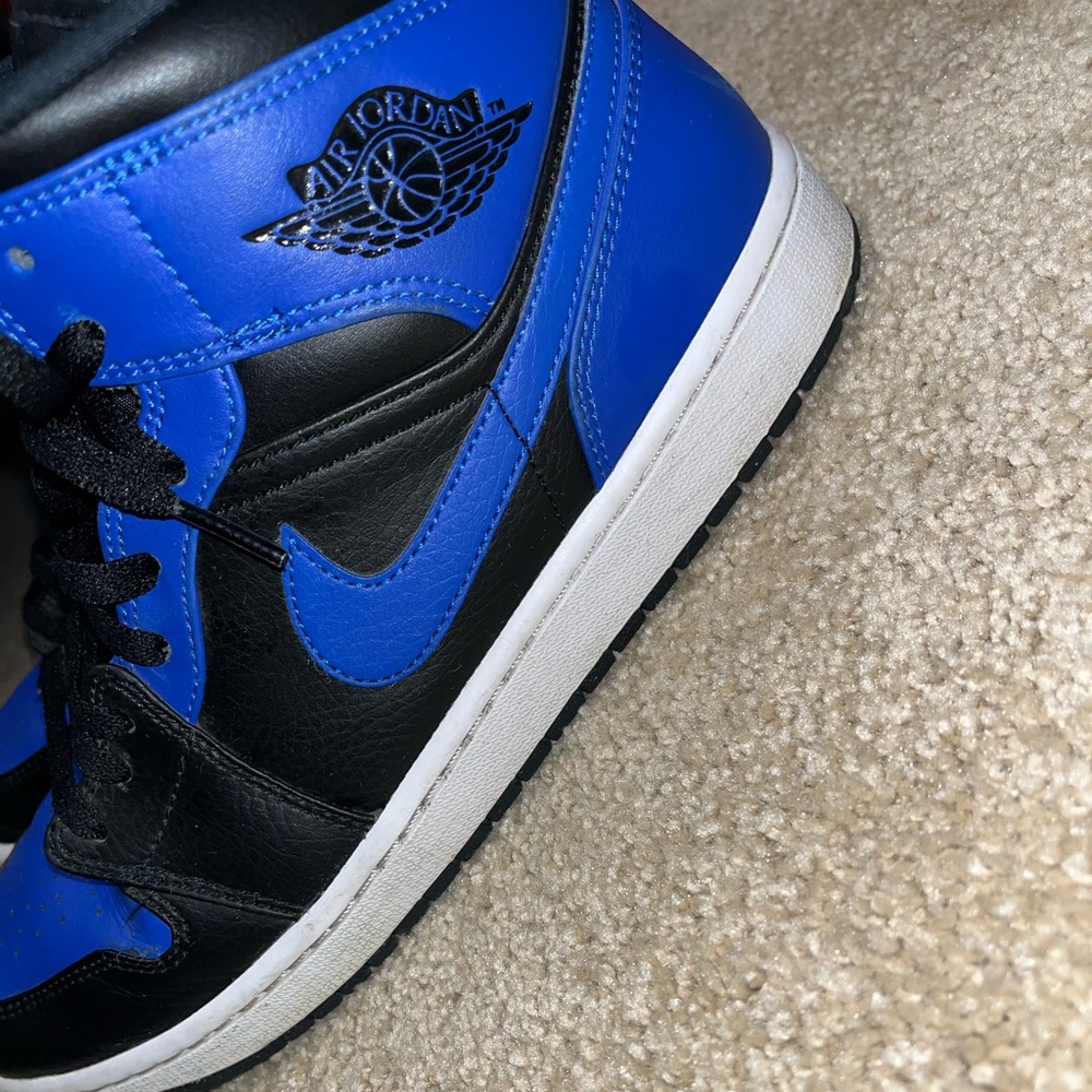 Air Jordan 1 Retro high OG ‘Royal’ size 10.5.